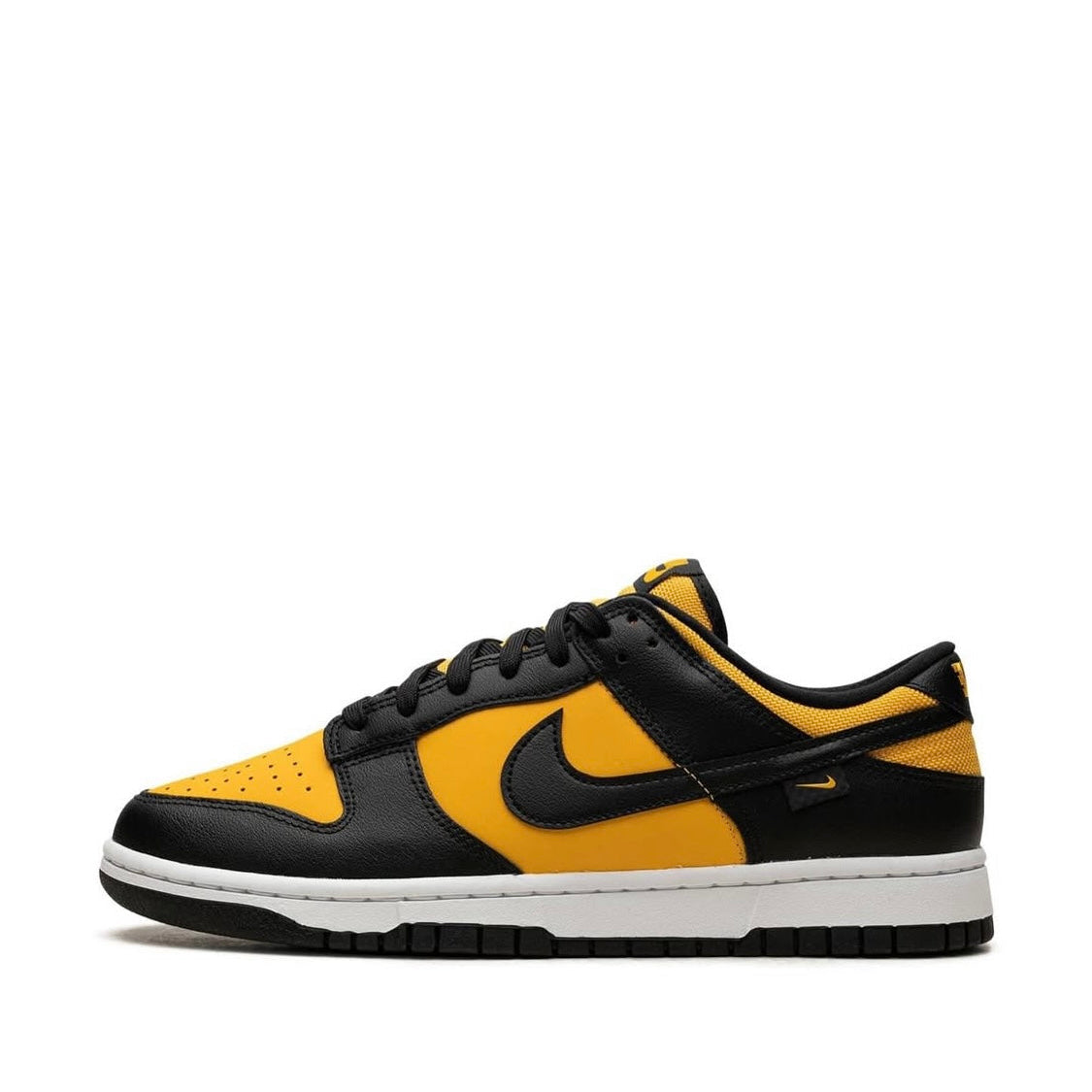Dunk Low "Black/University Gold" sneakers