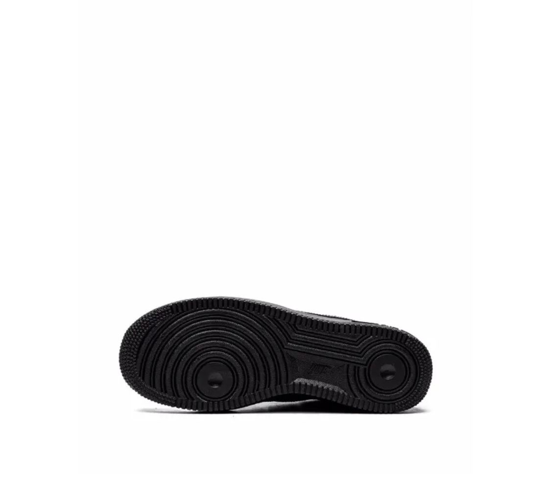 Nike Air Force 1 Low '07 "Triple Black" sneakers