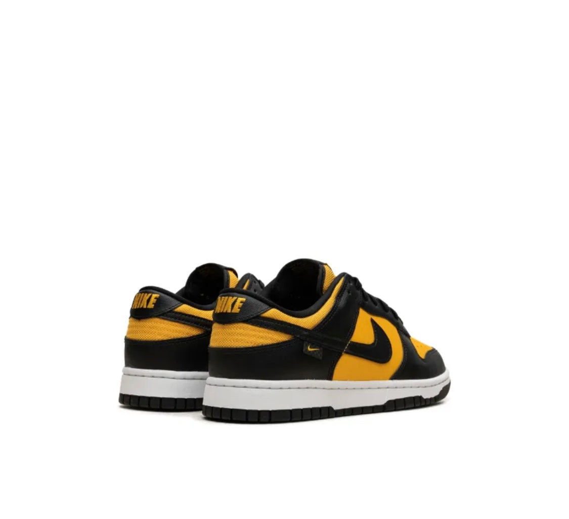 Dunk Low "Black/University Gold" sneakers