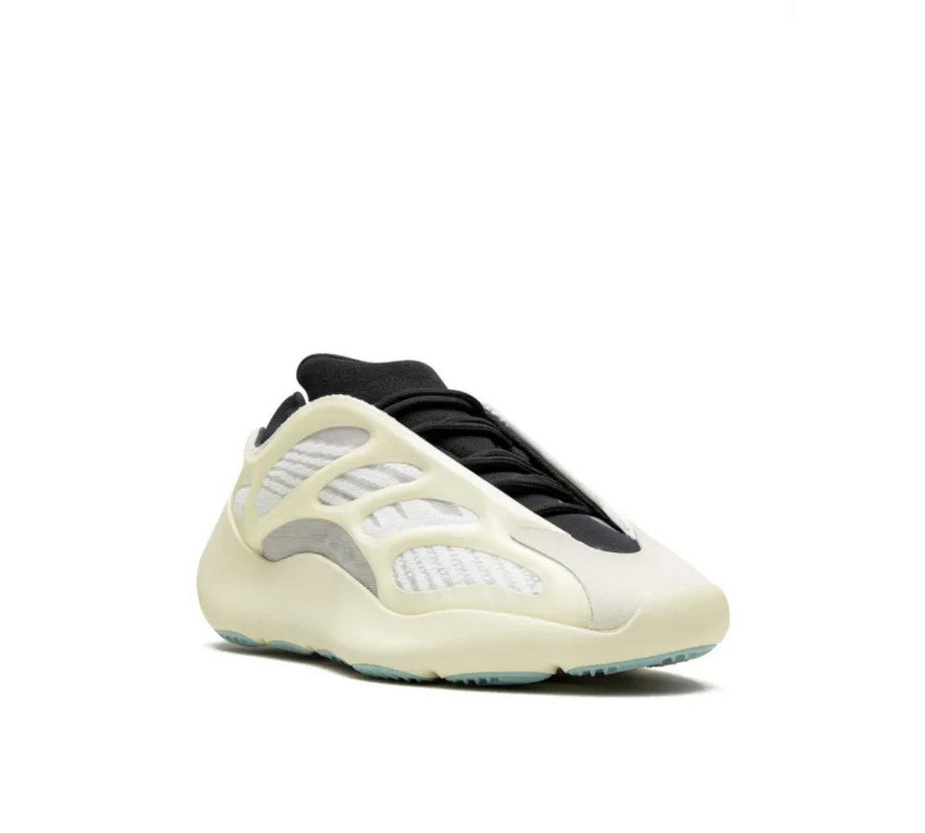 adidas Yeezy
YEEZY 700 V3 "Azael" sneakers